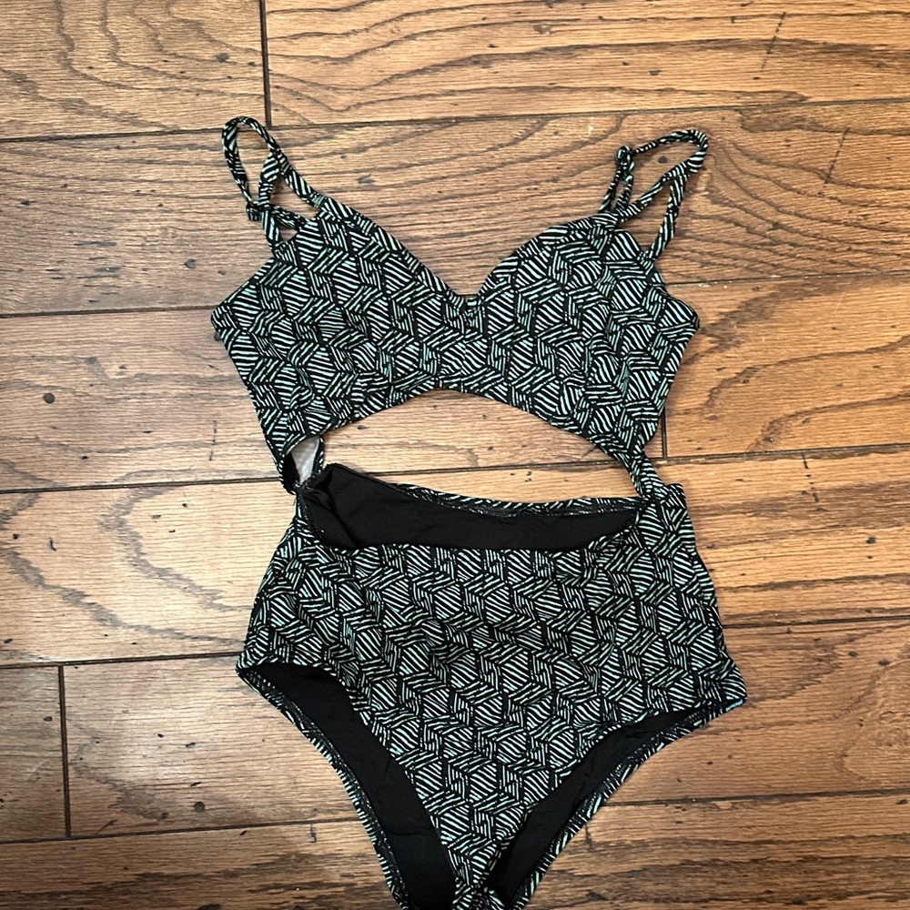 Black and green Retro bathing suit